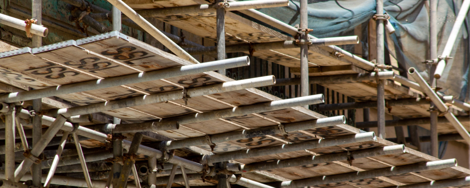 Scaffolding Collapses at Abandoned Dewberry Site in Midtown