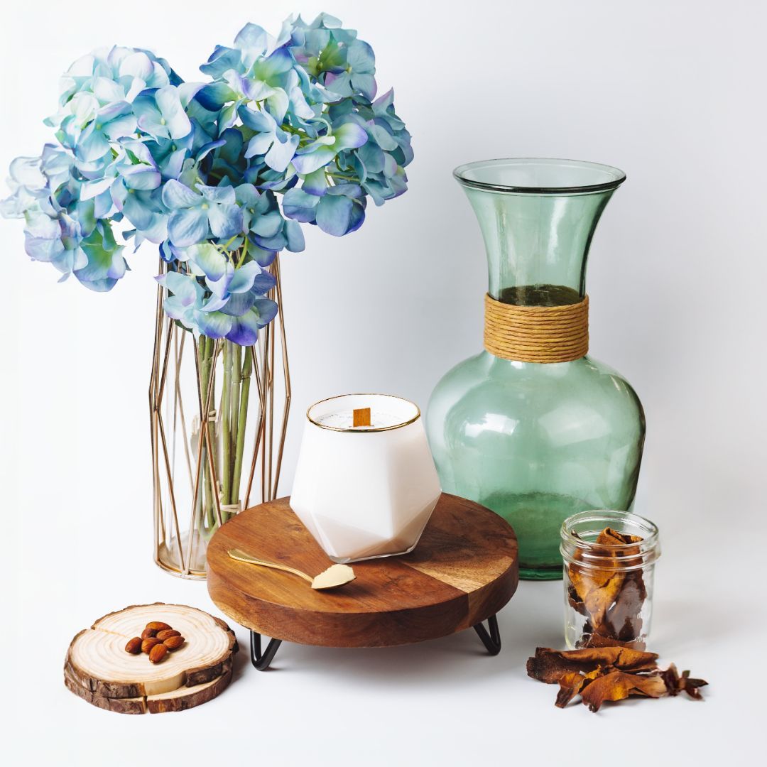 No Label Candle Company 